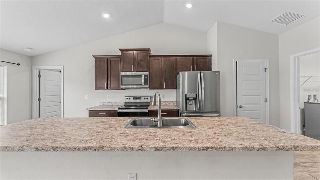 Active With Contract: $339,000 (4 beds, 3 baths, 2116 Square Feet)