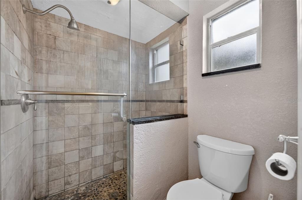 На продажу: $465,000 (3 спален, 2 ванн, 1605 Квадратных фут)