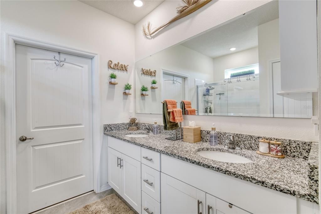En Venta: $357,500 (3 camas, 2 baños, 1637 Pies cuadrados)