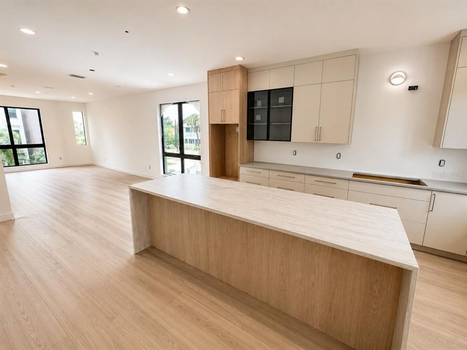 На продажу: $1,455,000 (4 спален, 4 ванн, 2928 Квадратных фут)