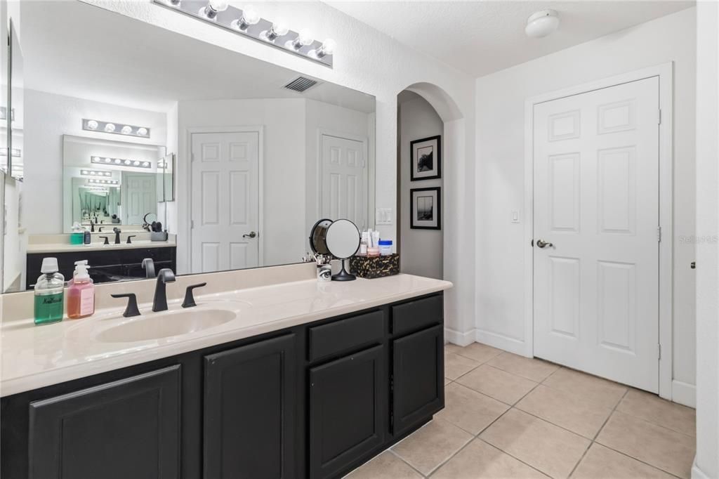 For Sale: $584,900 (4 beds, 3 baths, 3119 Square Feet)