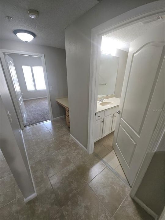 На продажу: $179,900 (1 спален, 1 ванн, 790 Квадратных фут)