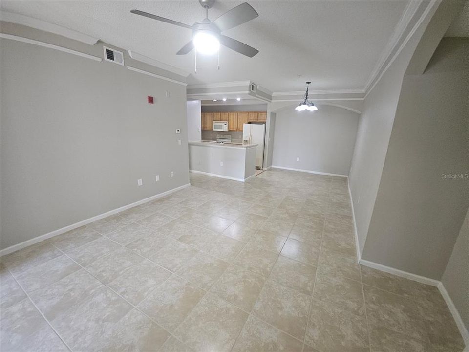 На продажу: $179,900 (1 спален, 1 ванн, 790 Квадратных фут)