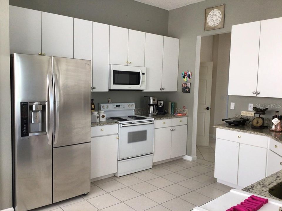 В аренду: $3,400 (4 спален, 2 ванн, 1798 Квадратных фут)