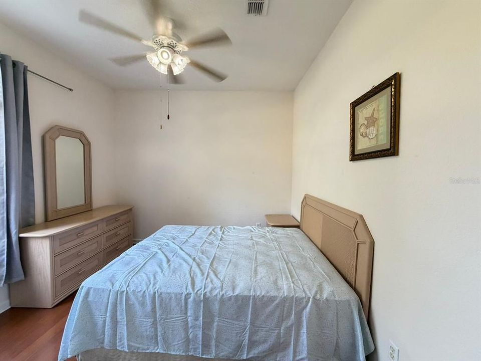 В аренду: $1,890 (3 спален, 2 ванн, 1247 Квадратных фут)