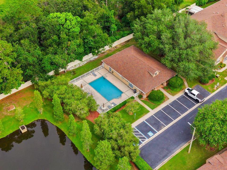 Activo con contrato: $379,900 (3 camas, 2 baños, 1635 Pies cuadrados)