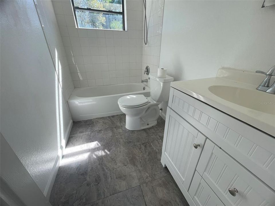 В аренду: $1,500 (3 спален, 1 ванн, 1326 Квадратных фут)