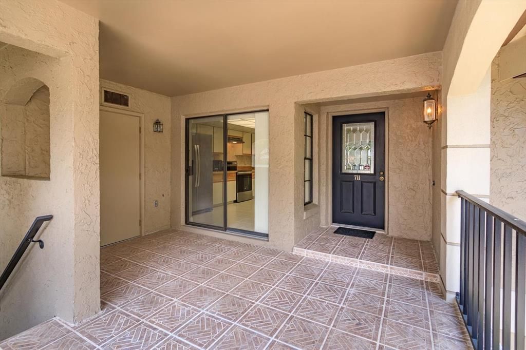 En Venta: $269,000 (2 camas, 2 baños, 1394 Pies cuadrados)