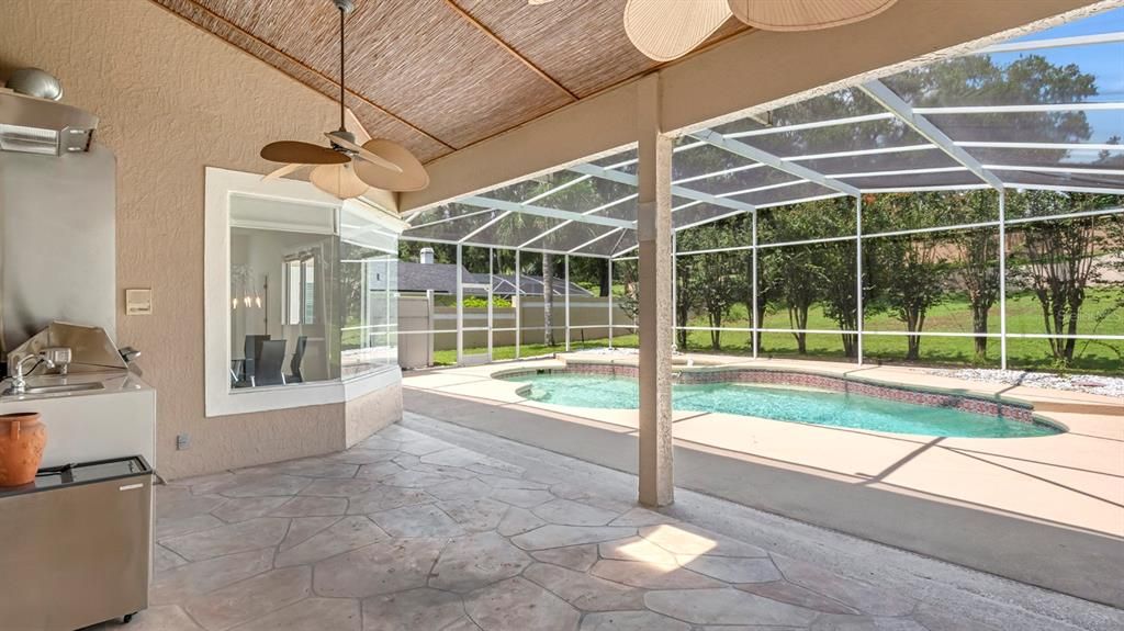 Active With Contract: $650,000 (4 beds, 4 baths, 2824 Square Feet)