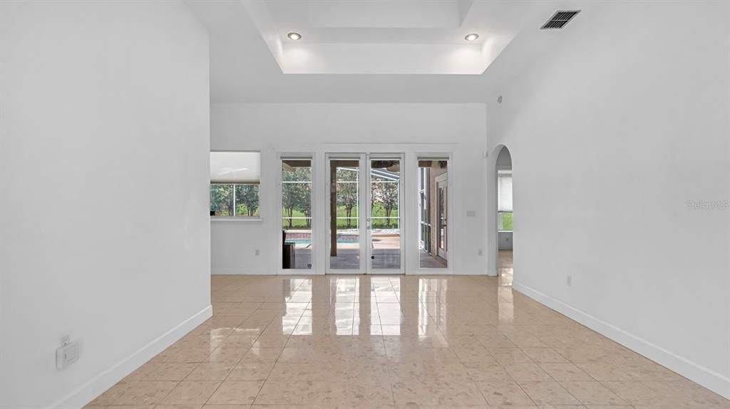 Active With Contract: $650,000 (4 beds, 4 baths, 2824 Square Feet)