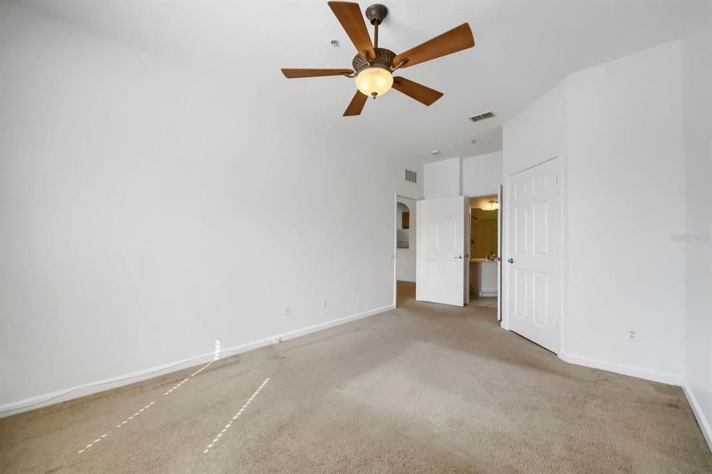 В аренду: $1,850 (3 спален, 2 ванн, 1247 Квадратных фут)