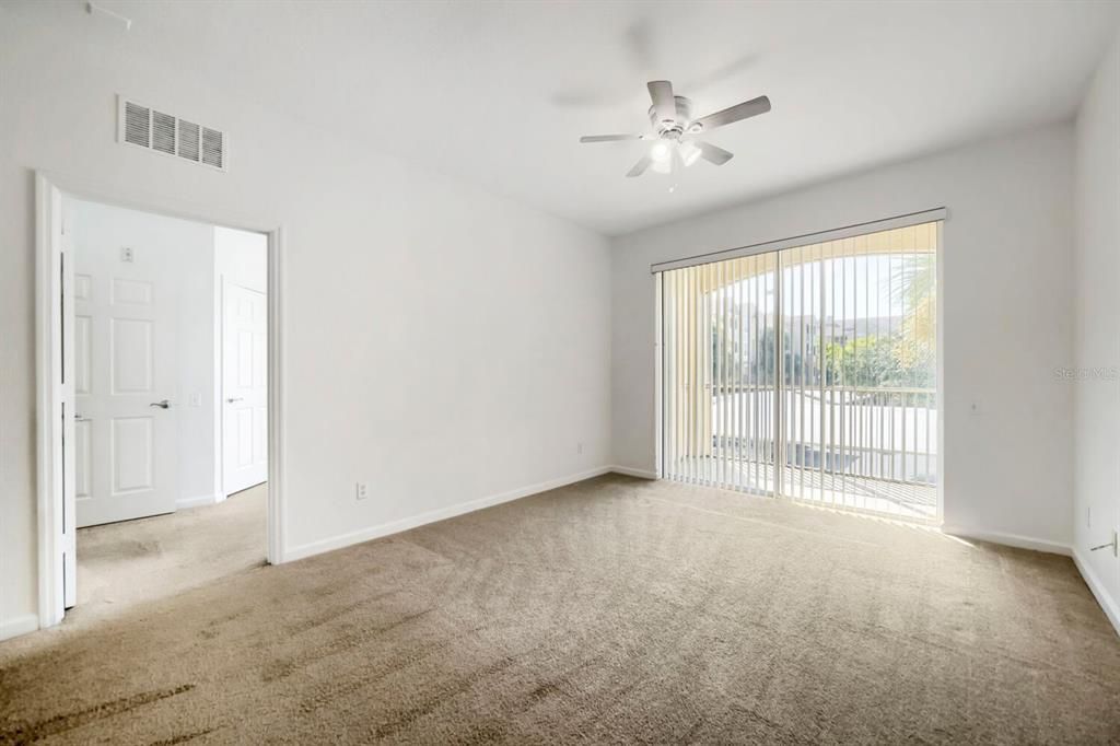 В аренду: $1,850 (3 спален, 2 ванн, 1247 Квадратных фут)