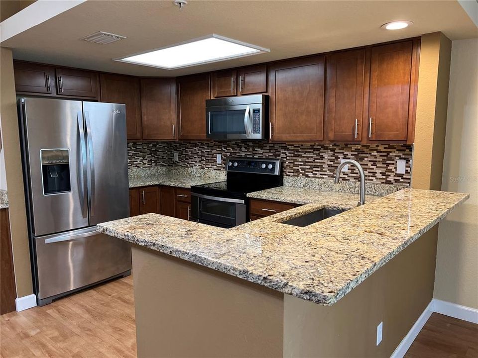 For Sale: $670,000 (3 beds, 2 baths, 2340 Square Feet)