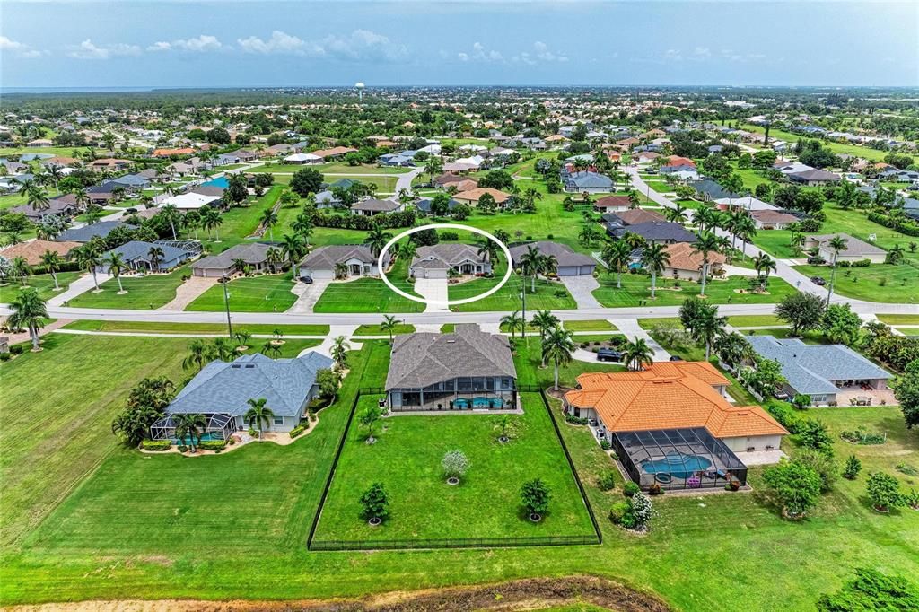 Activo con contrato: $625,000 (3 camas, 2 baños, 2349 Pies cuadrados)