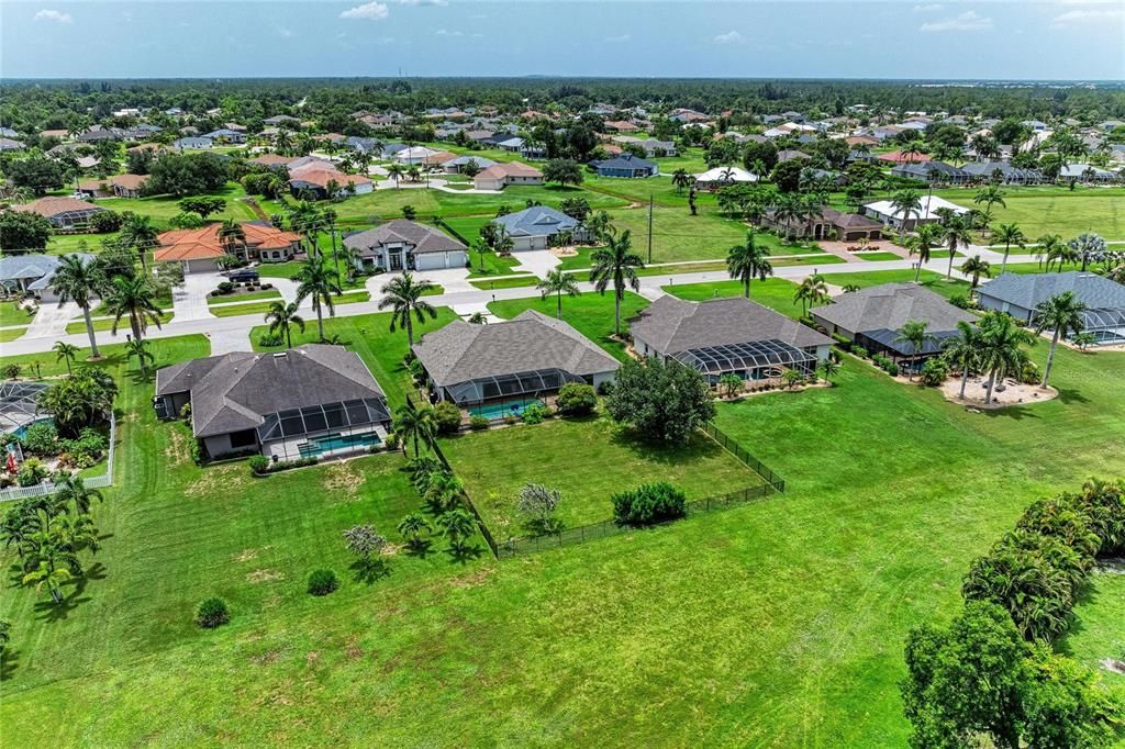 Activo con contrato: $625,000 (3 camas, 2 baños, 2349 Pies cuadrados)