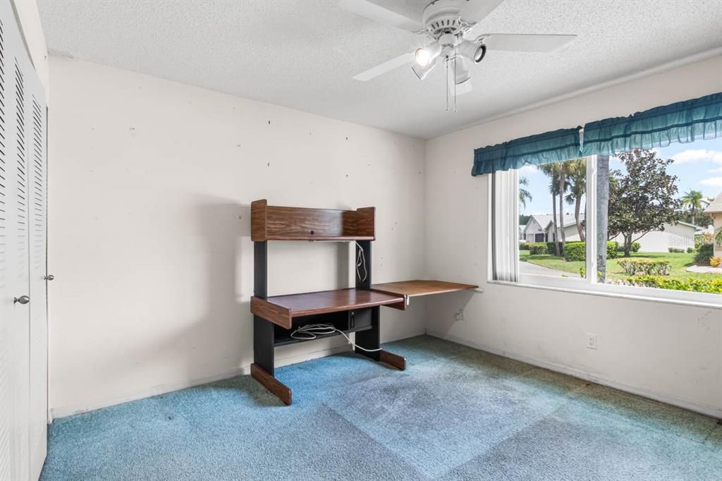 En Venta: $159,900 (2 camas, 2 baños, 1403 Pies cuadrados)