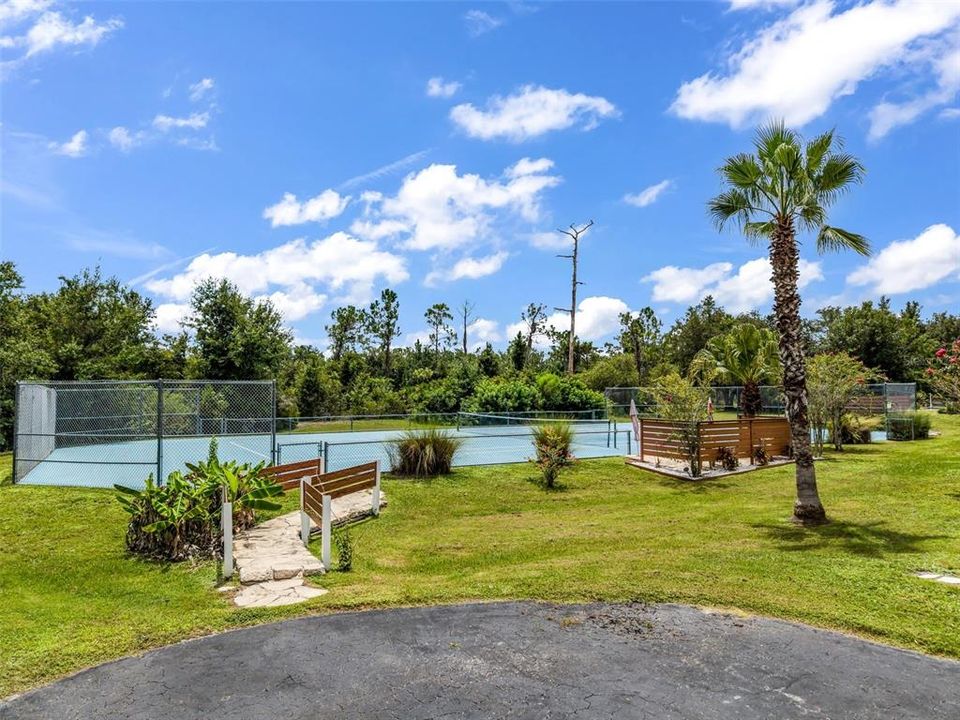 En Venta: $840,000 (3 camas, 2 baños, 2106 Pies cuadrados)