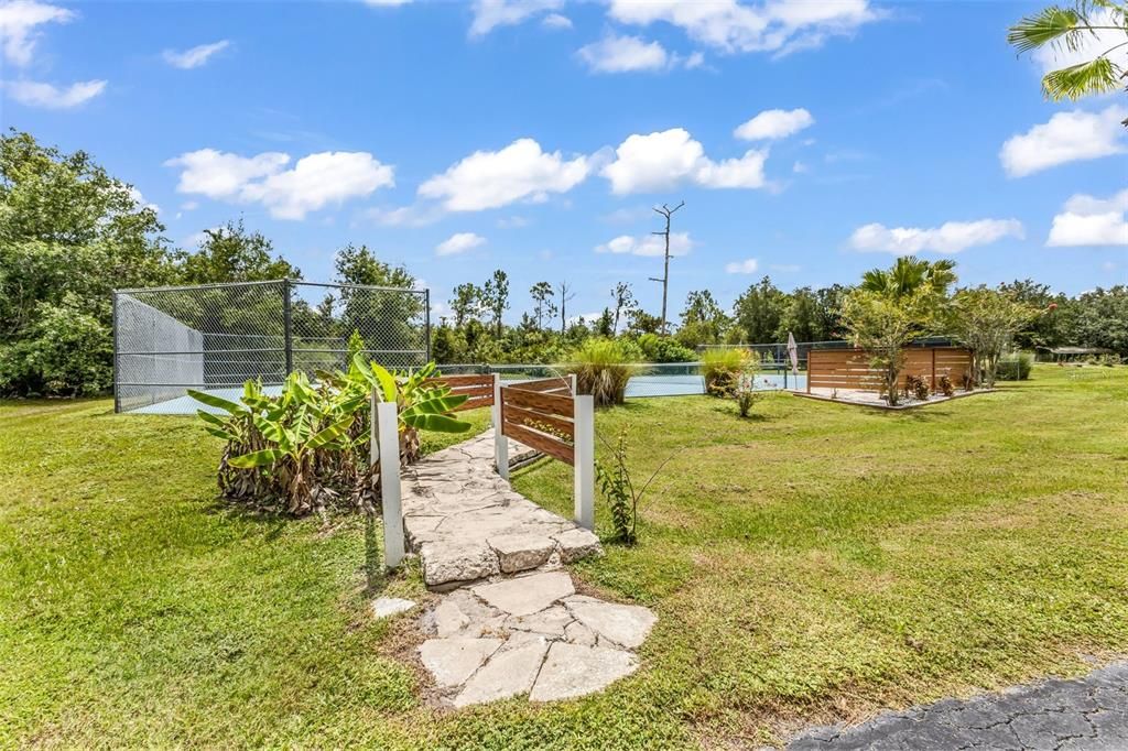 En Venta: $840,000 (3 camas, 2 baños, 2106 Pies cuadrados)