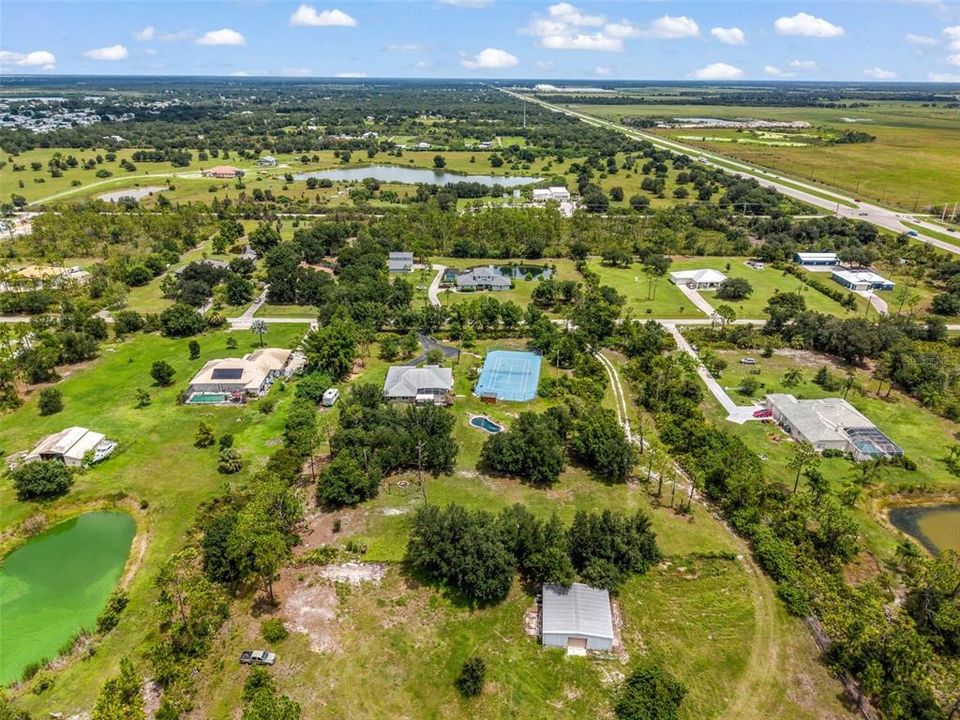 En Venta: $840,000 (3 camas, 2 baños, 2106 Pies cuadrados)