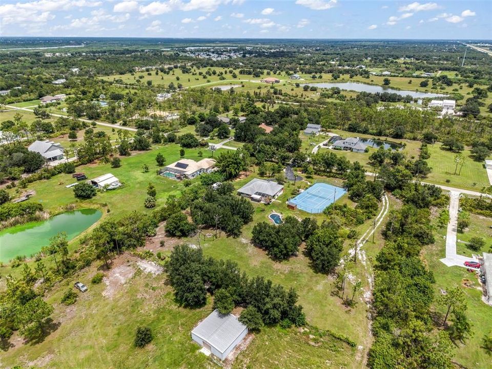 En Venta: $840,000 (3 camas, 2 baños, 2106 Pies cuadrados)