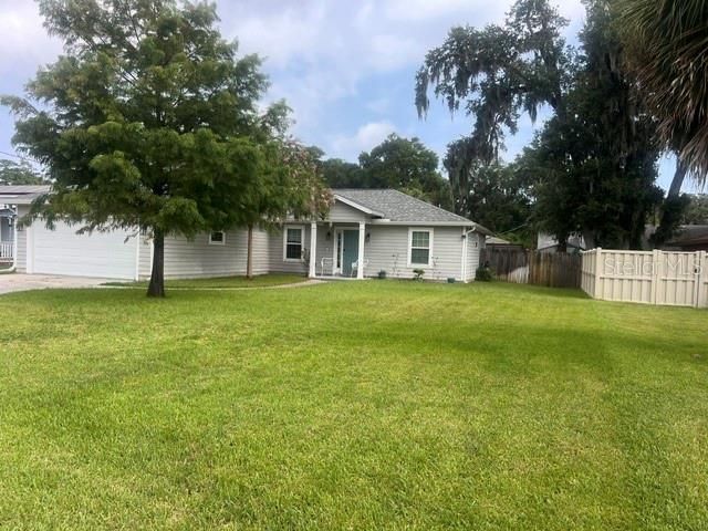 Recently Sold: $377,260 (3 beds, 2 baths, 1490 Square Feet)