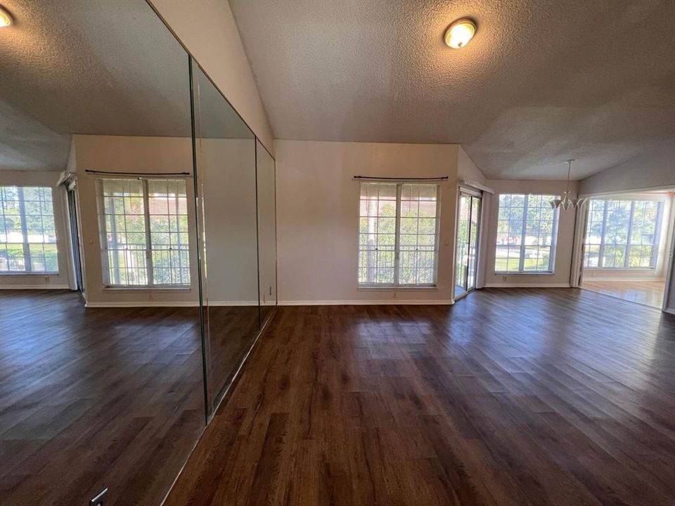 В аренду: $1,780 (3 спален, 2 ванн, 1263 Квадратных фут)