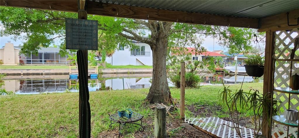 For Rent: $1,300 (2 beds, 1 baths, 850 Square Feet)