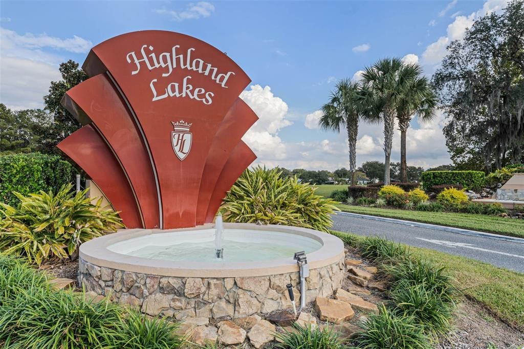 For Sale: $239,900 (2 beds, 2 baths, 1293 Square Feet)