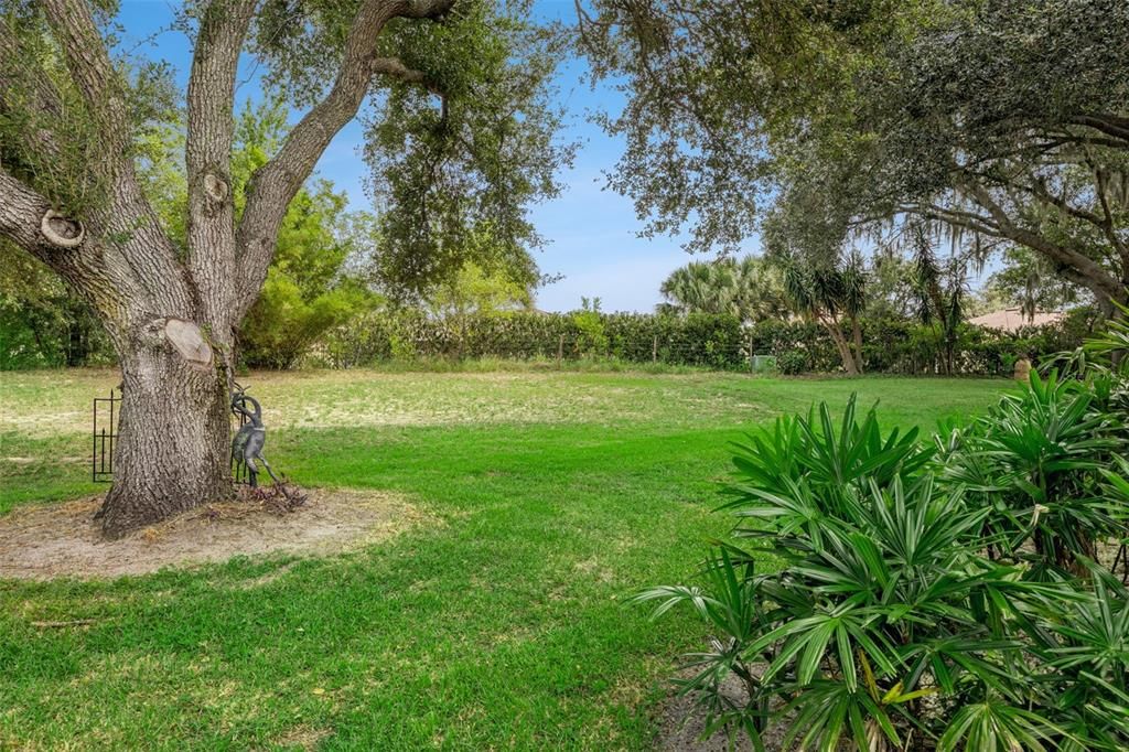 For Sale: $239,900 (2 beds, 2 baths, 1293 Square Feet)