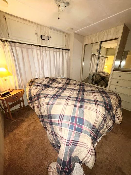 For Sale: $62,500 (1 beds, 1 baths, 660 Square Feet)