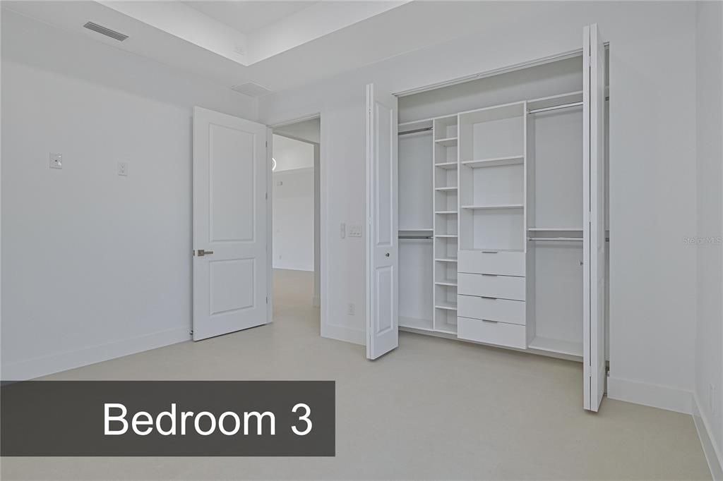 For Sale: $750,000 (3 beds, 3 baths, 1900 Square Feet)