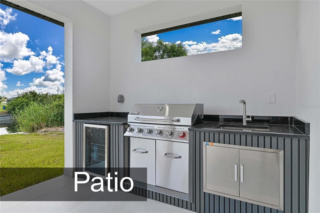 For Sale: $750,000 (3 beds, 3 baths, 1900 Square Feet)