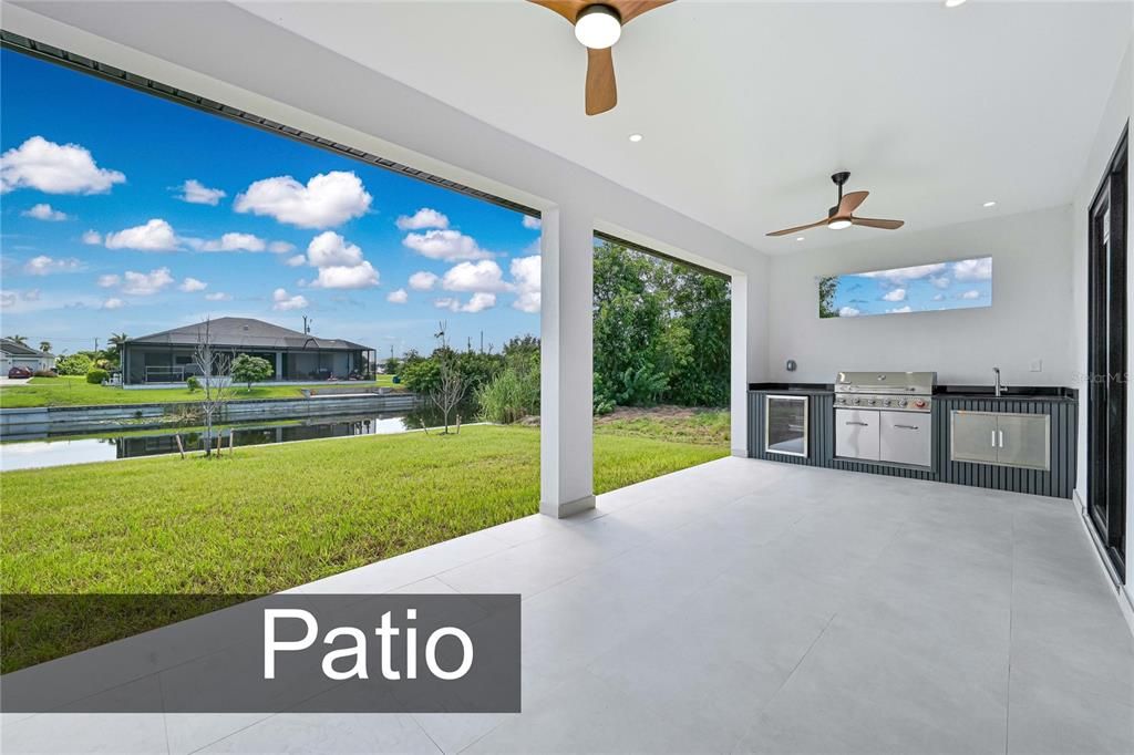 For Sale: $750,000 (3 beds, 3 baths, 1900 Square Feet)