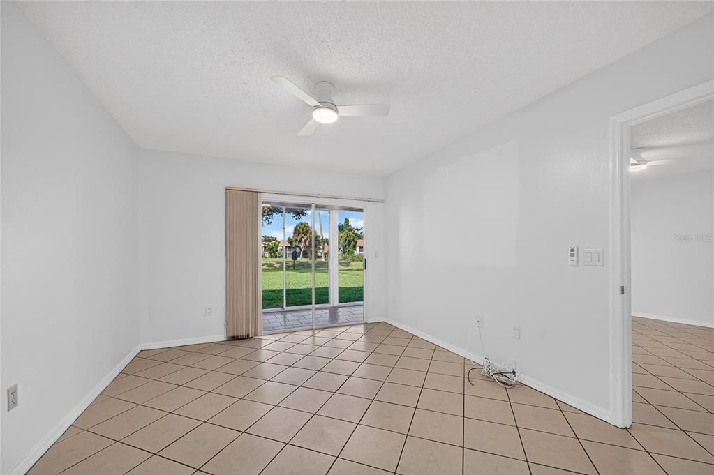Activo con contrato: $195,000 (2 camas, 2 baños, 1211 Pies cuadrados)