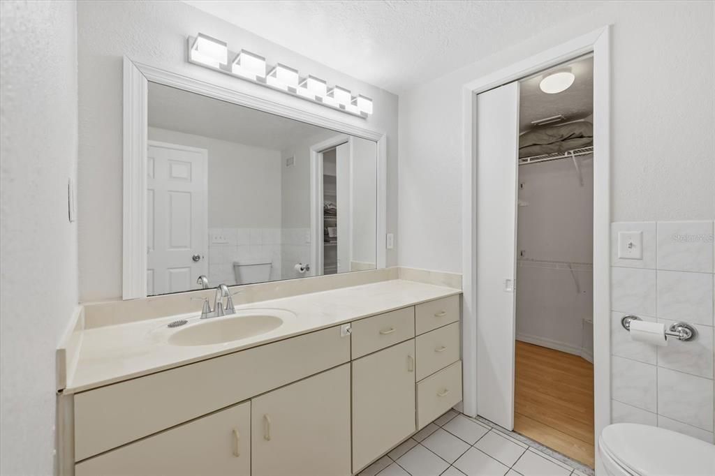 For Rent: $2,800 (3 beds, 2 baths, 1771 Square Feet)