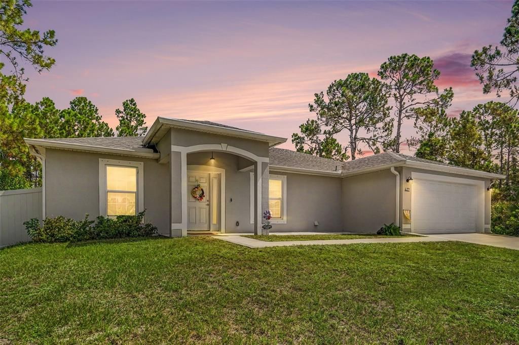 For Sale: $349,900 (3 beds, 2 baths, 1786 Square Feet)