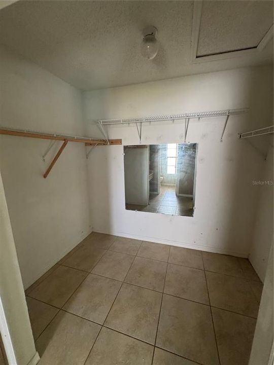 En Renta: $2,150 (3 camas, 2 baños, 1410 Pies cuadrados)