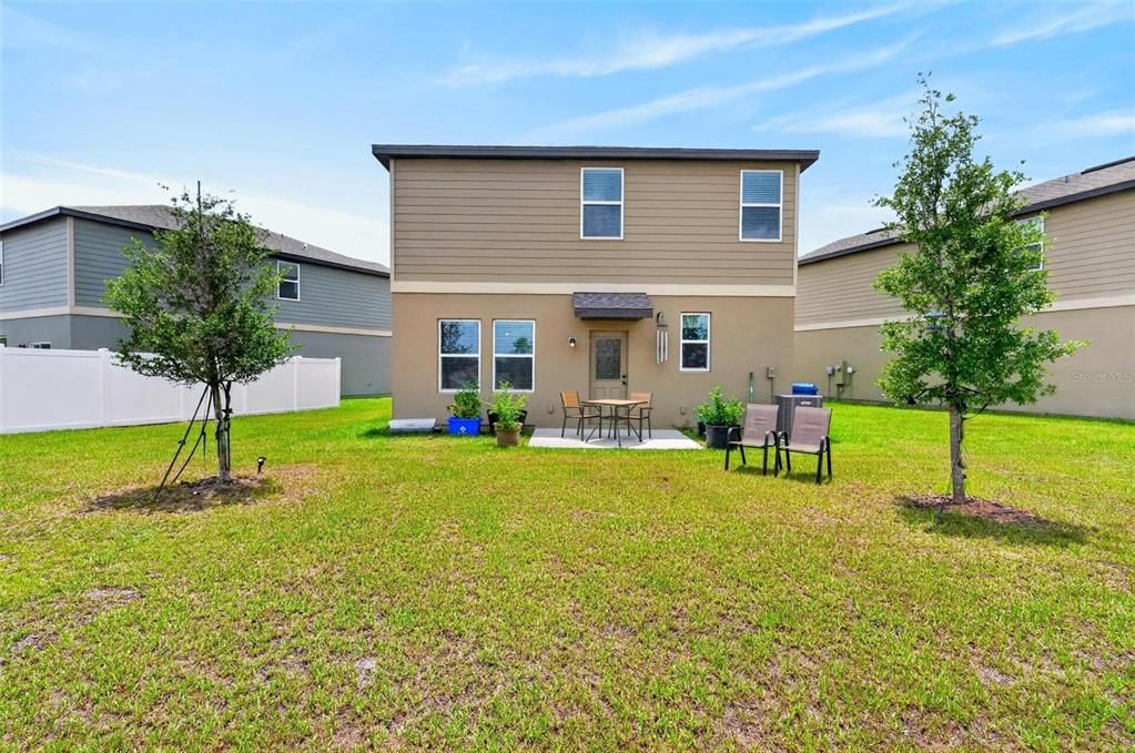 For Sale: $329,000 (3 beds, 2 baths, 1676 Square Feet)