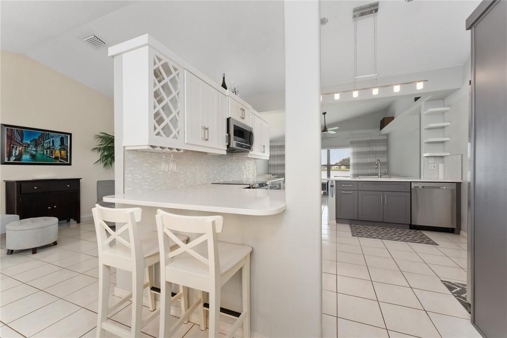 На продажу: $399,900 (3 спален, 2 ванн, 1797 Квадратных фут)