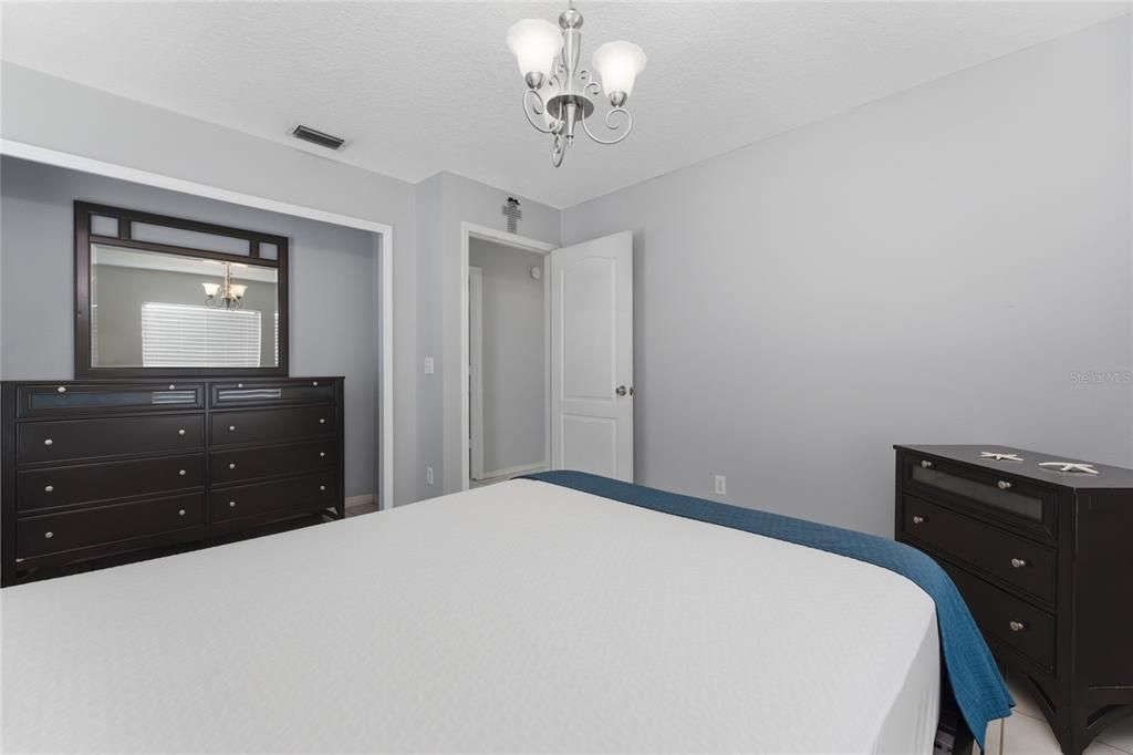 На продажу: $399,900 (3 спален, 2 ванн, 1797 Квадратных фут)