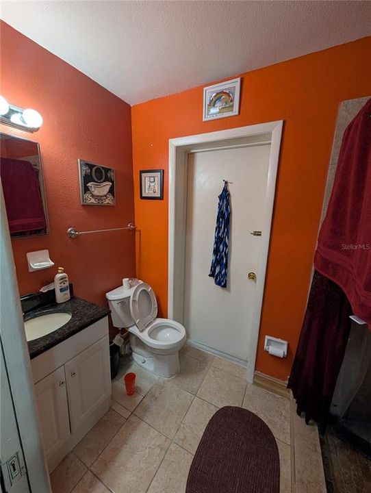 На продажу: $359,900 (3 спален, 2 ванн, 1134 Квадратных фут)
