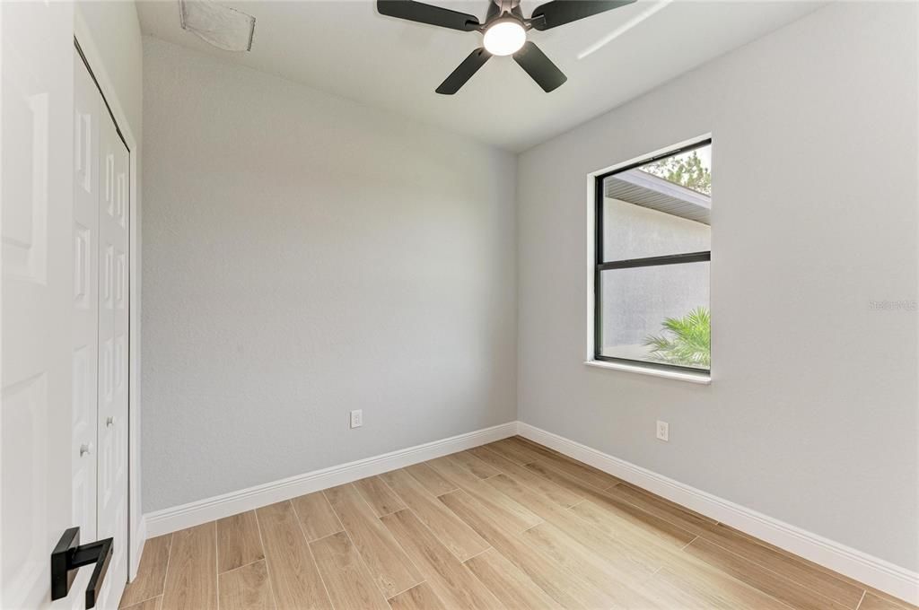 En Venta: $370,000 (3 camas, 2 baños, 1650 Pies cuadrados)