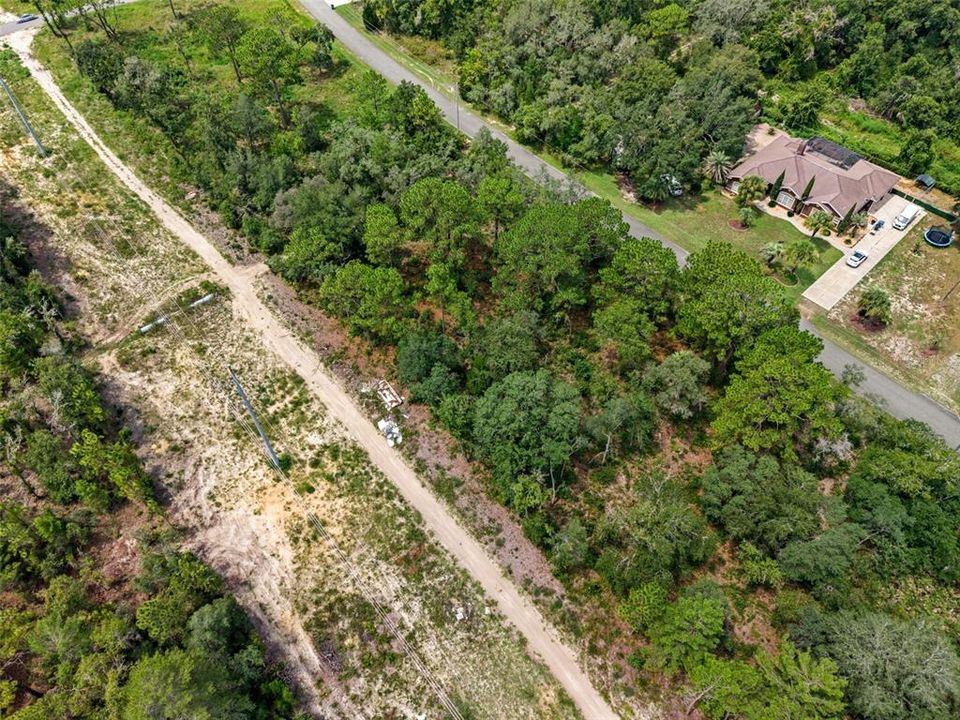 На продажу: $98,500 (1.05 acres)