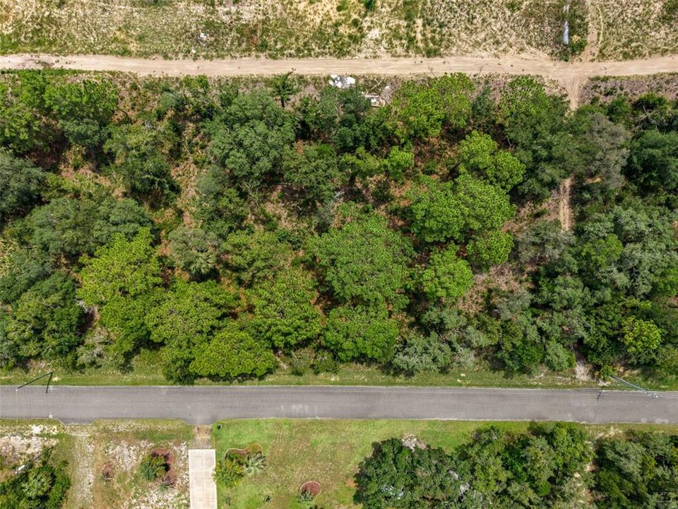 На продажу: $98,500 (1.05 acres)