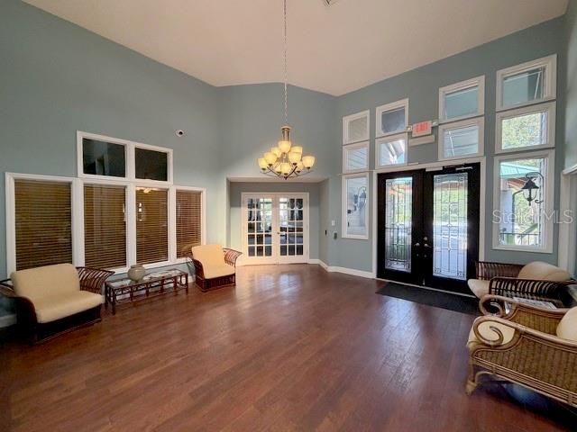 For Sale: $669,900 (3 beds, 2 baths, 1936 Square Feet)