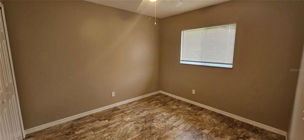 В аренду: $1,850 (3 спален, 2 ванн, 1212 Квадратных фут)