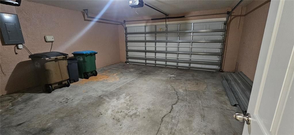 В аренду: $1,850 (3 спален, 2 ванн, 1212 Квадратных фут)