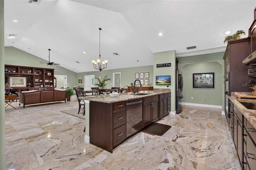 For Sale: $674,400 (3 beds, 2 baths, 2713 Square Feet)