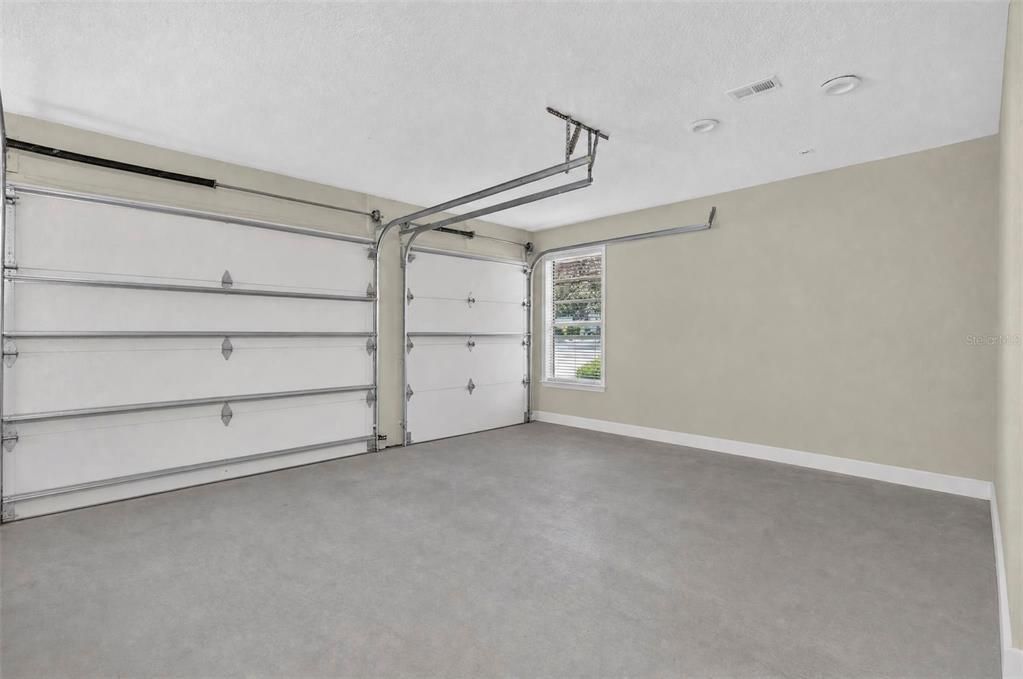 For Sale: $674,400 (3 beds, 2 baths, 2713 Square Feet)
