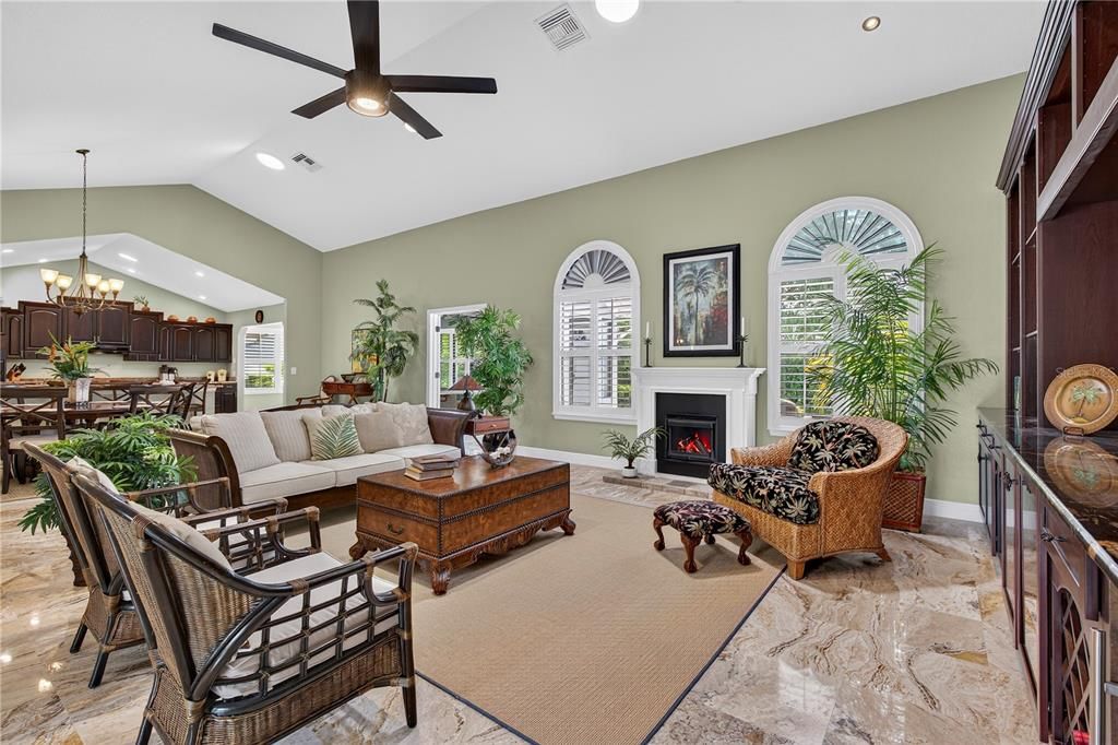 For Sale: $674,400 (3 beds, 2 baths, 2713 Square Feet)
